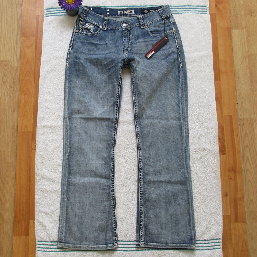 New ROCK & ROLL Cowgirl Jeans Size 33x32 Light Blue Mid Rise Bootcut Denim